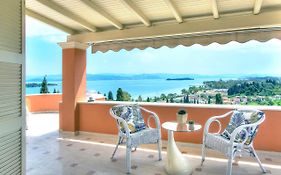 Seaview Villa & Suites